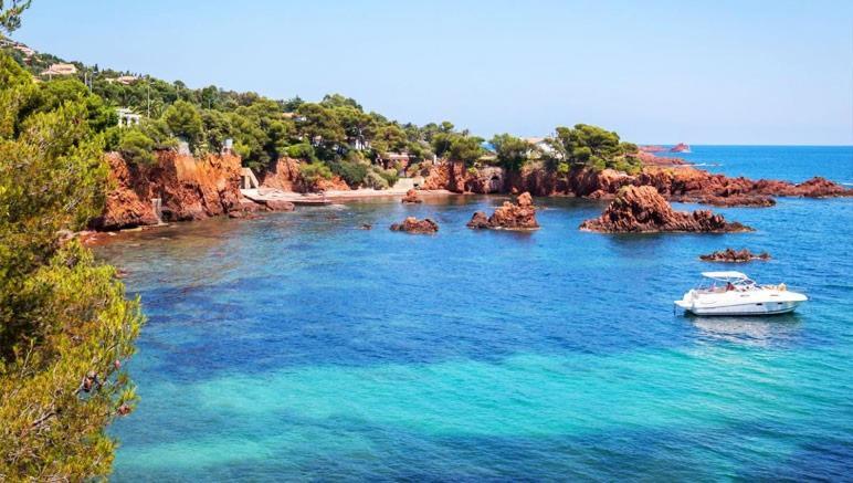 Studio Tout A Pied - Vue Sur Mer Saint Aygulf Buitenkant foto